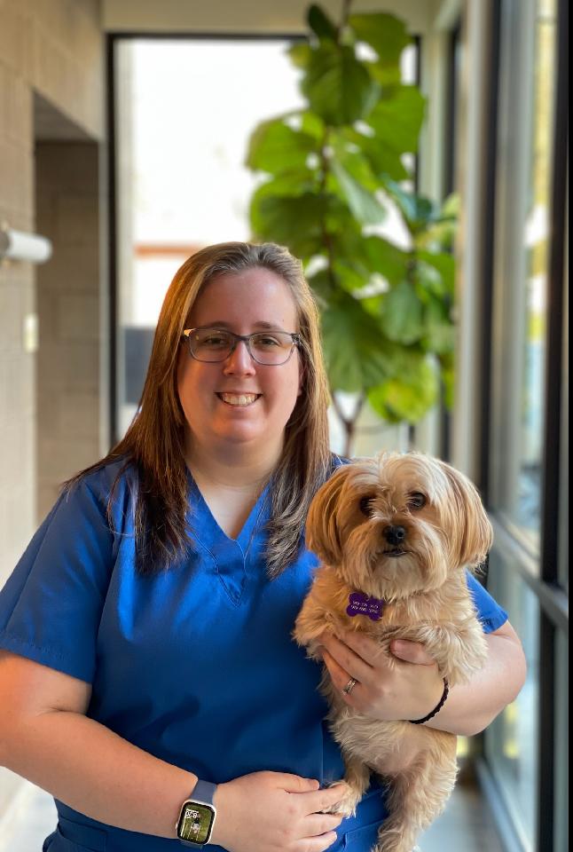 Allison Gentry, Receptionist, Willow Oak Veterinary Hospital